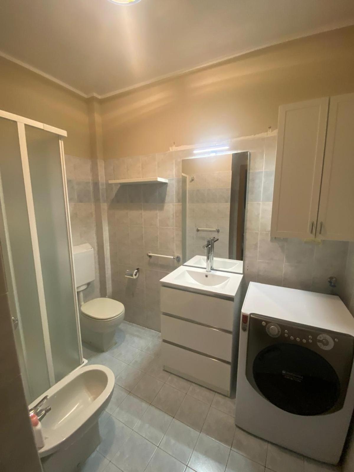 Garibaldi Turin Charming Apartment Bagian luar foto